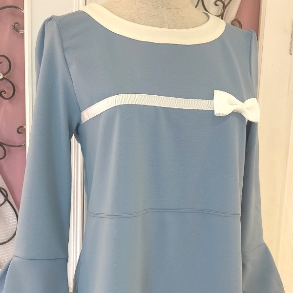 画像8: 【LALA  50%SALE】配色デザインの胸元にグログランリボンのチュニック (8)