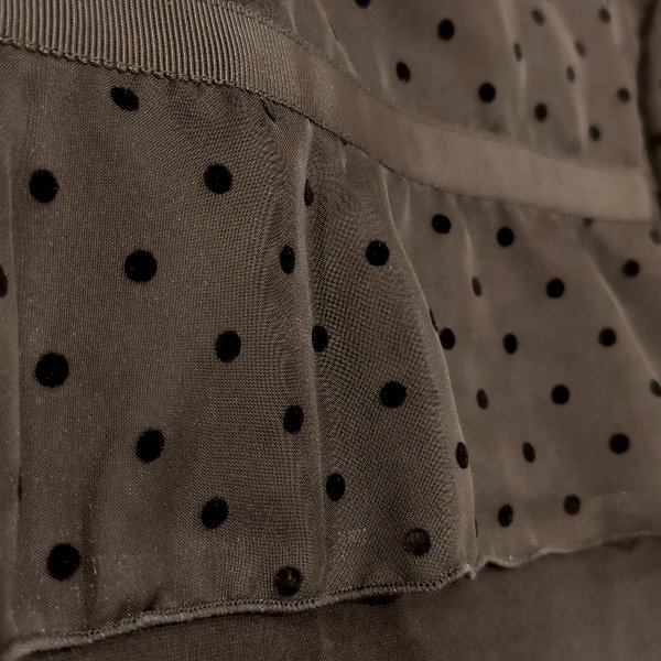 画像11: 【SALE4,900円   LaLa】ドッド袖の切替チュニック  送料220円代引は通常送料 　 (11)