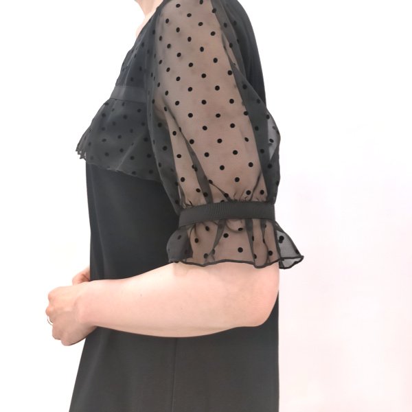 画像4: 【SALE4,900円   LaLa】ドッド袖の切替チュニック  送料220円代引は通常送料 　 (4)