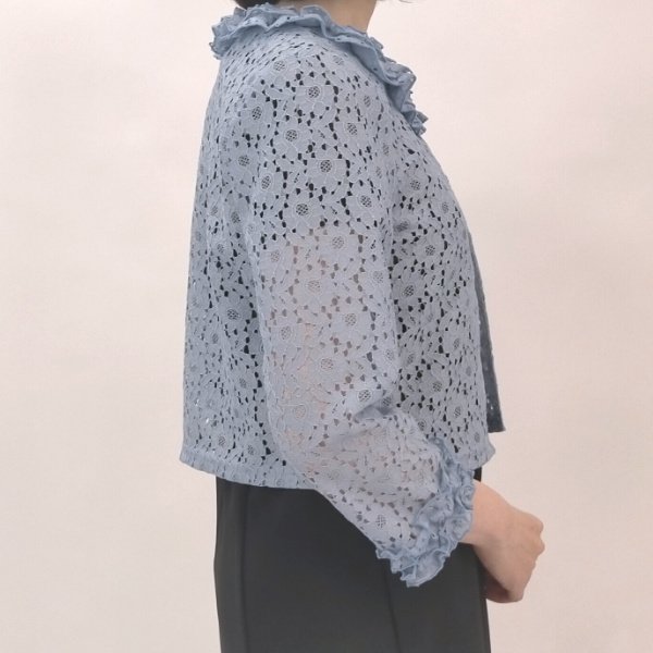 画像2: 【SALE4,900円   LaLa 】首元フリルレースジャケット  送料220円代引は通常送料   (2)