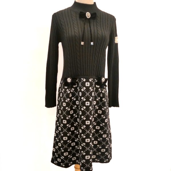 画像14: 【超特価 7,900円＜在庫限り＞クーポン/POINT不可】胸元リボンブローチウェスト切替ハイネックニットワンピース (14)