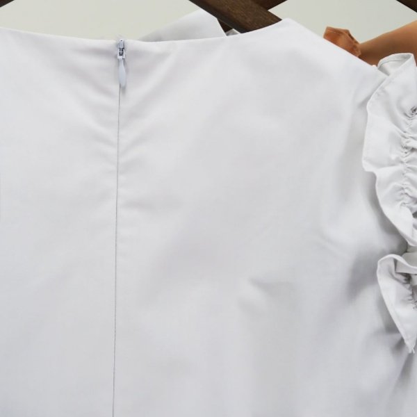 画像9: 【●50%OFF以下●さらにPOINT&クーポンOK エクラタン Eclatant】ラッフルデザインボリュームスリーブ コットンブラウス (9)