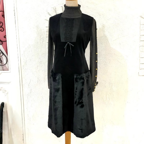 画像4: 【26,000円 →超特価 9900円＜在庫限り＞クーポン/POINT不可】ベロア×エコファー使いのノースリーブワンピース (4)