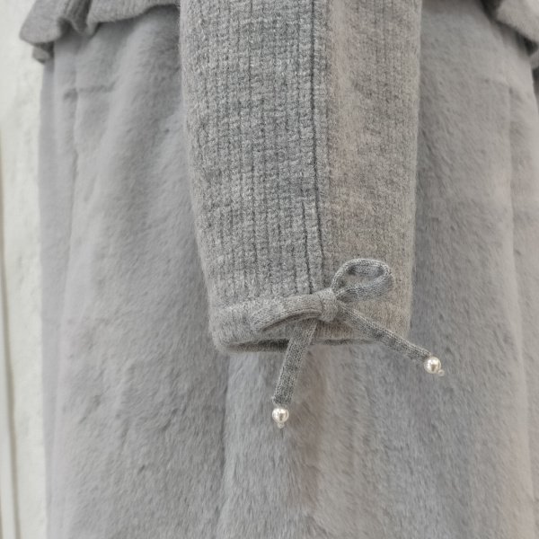 画像9: 【36,000円 →超特価 9900円＜在庫限り＞クーポン/POINT不可】襟&ウェストエコファー取り外し可ニットジャケット (9)