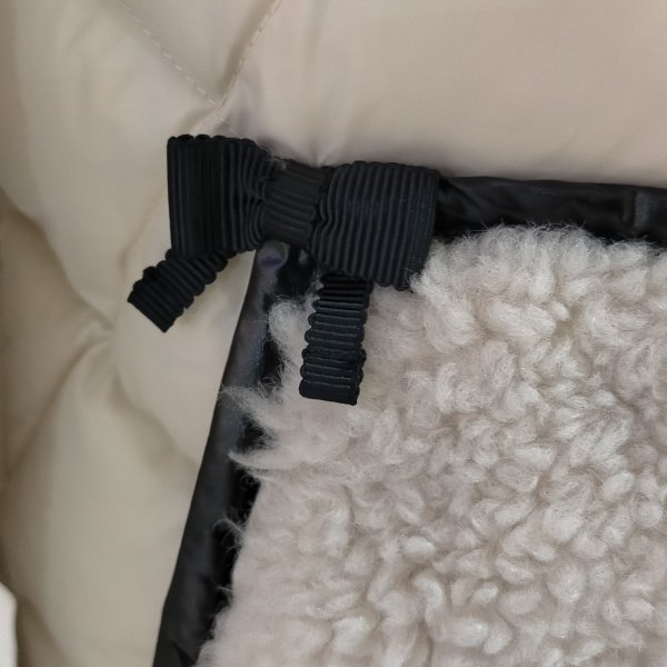 画像5: 【SuperBeauty 本日の日替わり逸品】45,000円 → 19,800円　大きな衿&ポケットデザインボア切替ダウンコート 2328002 (5)