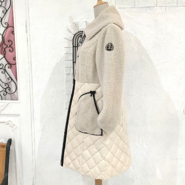 画像6: 【SuperBeauty 本日の日替わり逸品】45,000円 → 19,800円　大きな衿&ポケットデザインボア切替ダウンコート 2328002 (6)