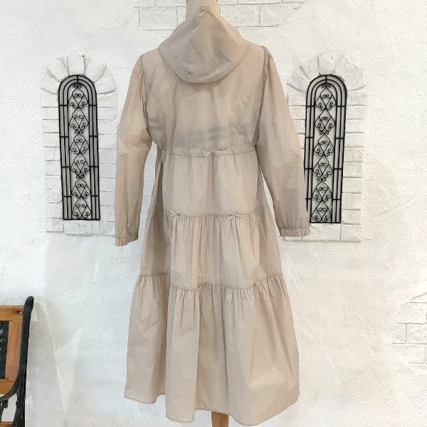 画像22: 【SuperBeauty  】★リボン×ギャザーデザインフード付きロングコート (22)