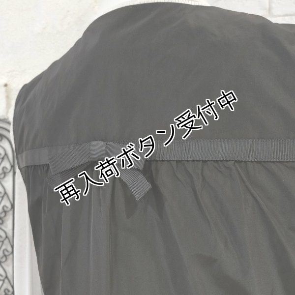 画像17: 【SuperBeauty  】タフタ素材ギャザー切替ロングジレ (17)