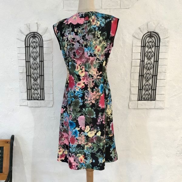 画像11: 【SuperBeauty  】★胸元フリル×ビジュー使い花柄ワンピース (11)