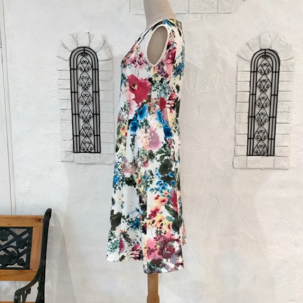 画像5: 【SuperBeauty  】★胸元フリル×ビジュー使い花柄ワンピース (5)