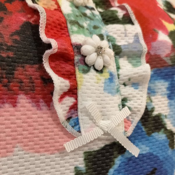 画像4: 【SuperBeauty  】★胸元フリル×ビジュー使い花柄ワンピース (4)