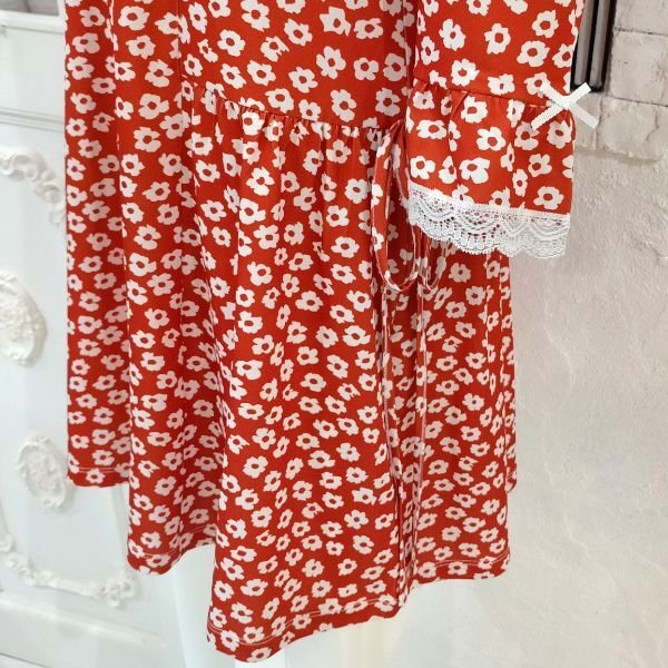 画像4: 【超特価 3,900円＜在庫限り＞クーポン/POINT不可】花柄プリントチュニックカットソー《送料220円代引は通常送料》 (4)