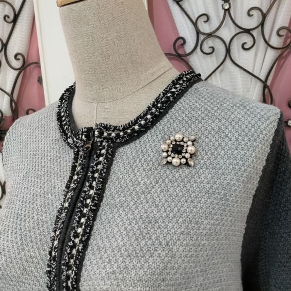 画像2: 【SuperBeauty 本日の日替わり逸品 】24,000円 → 9,900円ツイードデザイン　ニットジャケット (2)