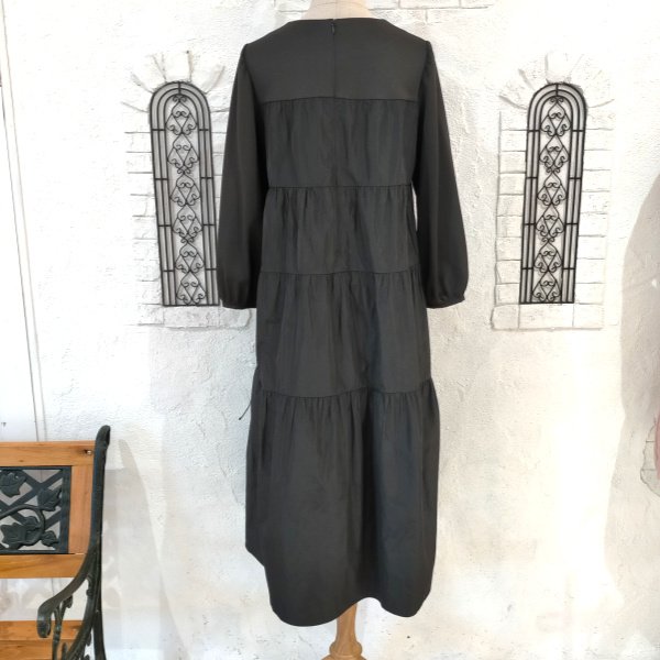 画像13: 【SuperBeauty  】★タフタ×ニット素材ギャザーデザインワンピース (13)