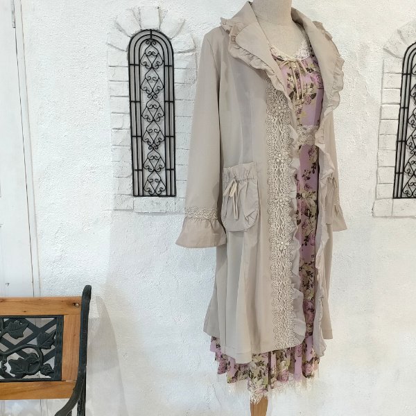 画像10: 【SuperBeauty  】★花柄レース切替ワンピース (10)