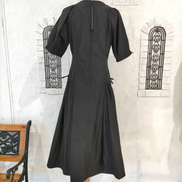 画像6: 【SuperBeauty  】タフタ素材ロングワンピース (6)