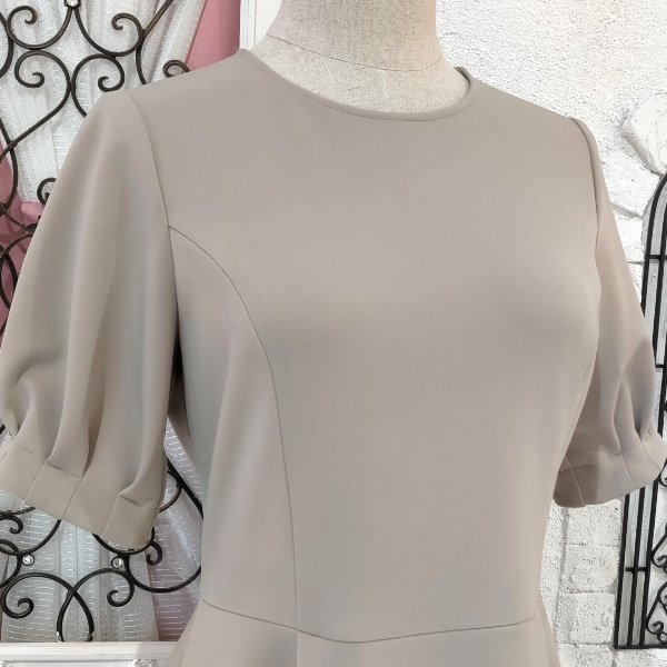 画像8: 【50%OFF＋ポイント利用可 Pont Neuf 2024】手洗い可 パフ袖カンパネラフィット＆フレアワンピース＜送料無料＞ (8)