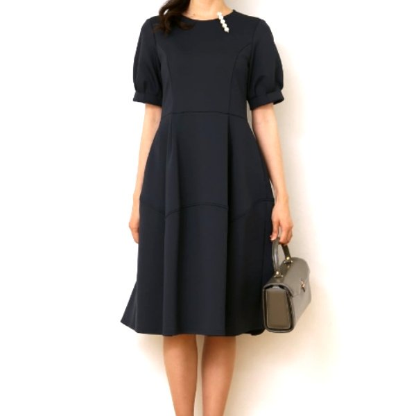 画像2: 【50%OFF＋ポイント利用可 Pont Neuf 2024】手洗い可 パフ袖カンパネラフィット＆フレアワンピース＜送料無料＞ (2)