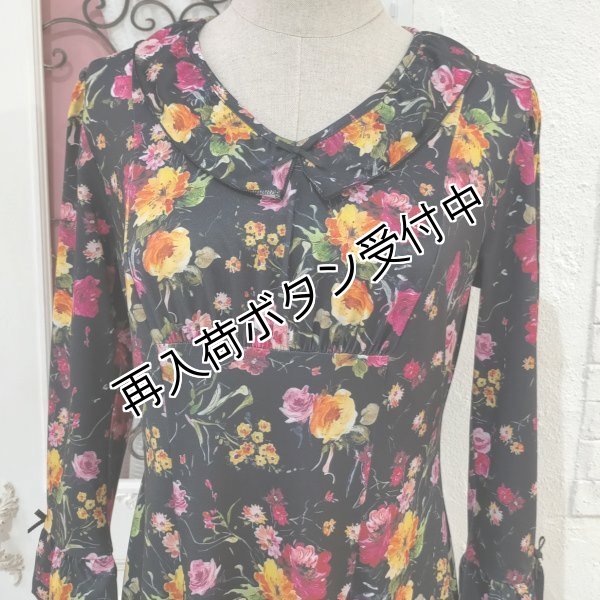 画像13: 【16,000円 →超特価 5,900円＜在庫限り＞クーポン/POINT不可】★バラ柄プリント襟フリルワンピース (13)