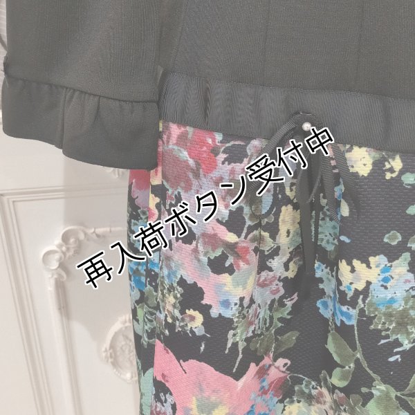 画像10: 【18,000円 →超特価 4,900円＜在庫限り＞クーポン/POINT不可】ウェスト切替花柄ワンピース (10)