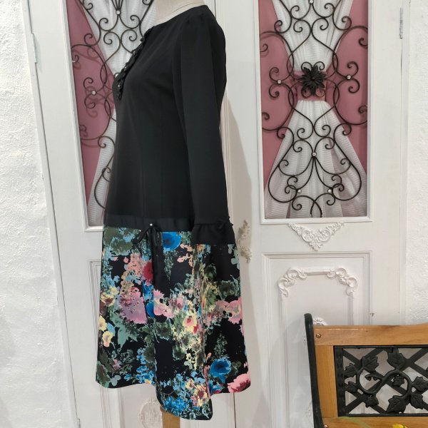 画像11: 【18,000円 →超特価 4900円＜在庫限り＞クーポン/POINT不可】ウェスト切替花柄ワンピース (11)