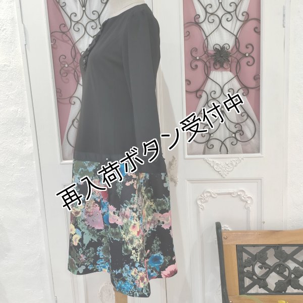 画像11: 【18,000円 →超特価 4,900円＜在庫限り＞クーポン/POINT不可】ウェスト切替花柄ワンピース (11)