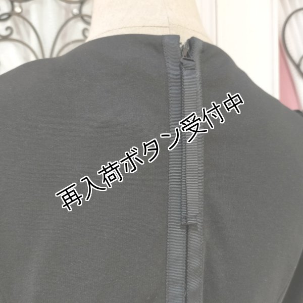 画像13: 【18,000円 →超特価 4,900円＜在庫限り＞クーポン/POINT不可】ウェスト切替花柄ワンピース (13)