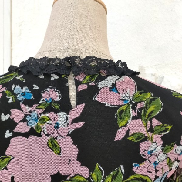 画像8: 【SuperBeauty  】花柄パワーニット素材ワンピース (8)