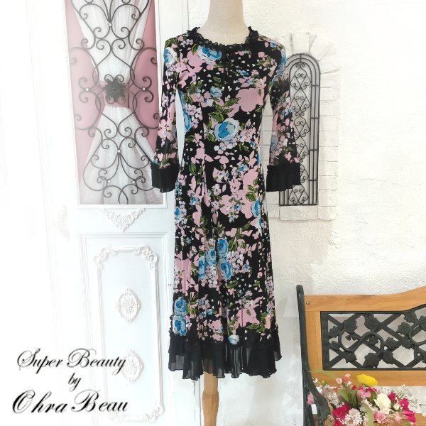 画像2: 【SuperBeauty  】花柄パワーニット素材ワンピース (2)