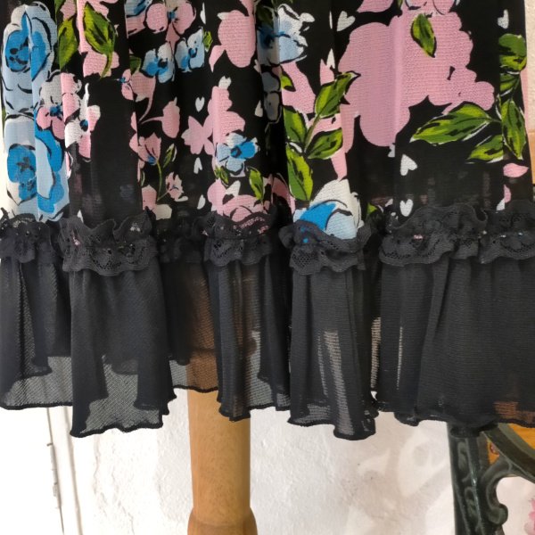 画像6: 【SuperBeauty  】花柄パワーニット素材ワンピース (6)