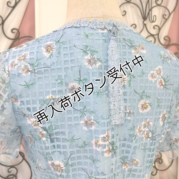 画像9: 【SuperBeauty  】格子柄×フラワープリントスクエアワンピース (9)