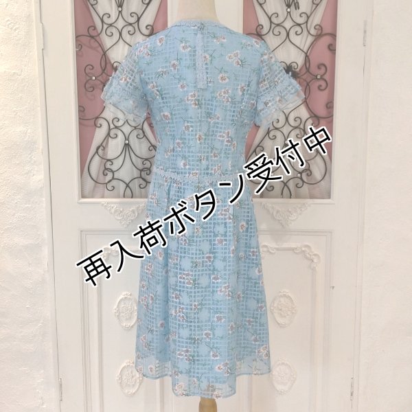 画像8: 【SuperBeauty  】格子柄×フラワープリントスクエアワンピース (8)