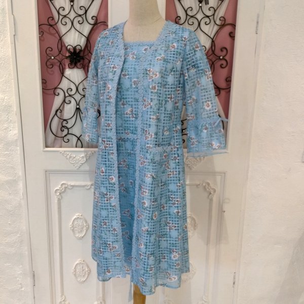 画像9: 【SuperBeauty  】透かし格子柄×花プリントの ジップアップVネックジャケット (9)