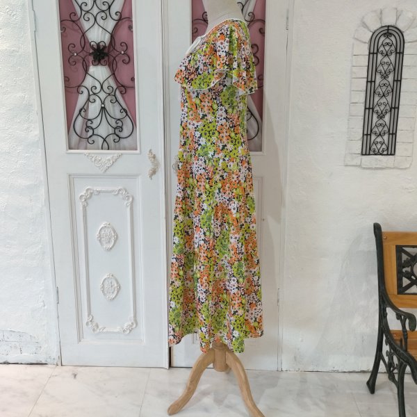 画像6: 【SuperBeauty  】ショルダー小花プリントロングワンピース (6)