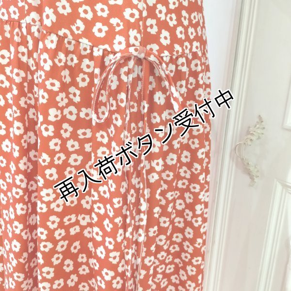 画像5: 【今週の追加 16,000円 →超特価 4,900円＜在庫限り＞クーポン/POINT不可】小花プリントレース使いワンピース (5)