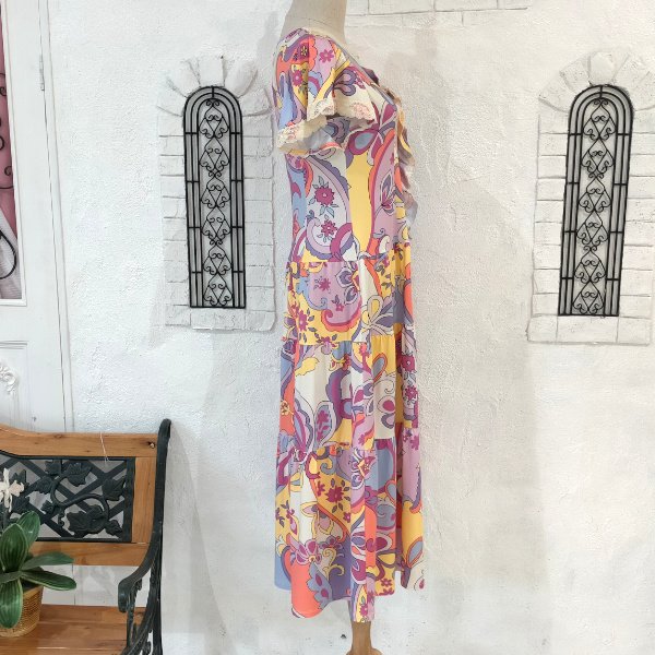 画像5: 【16,000円 →超特価 3,900円＜在庫限り＞クーポン/POINT不可】胸元フリル×リボンデザイン多色プリントロングワンピース (5)