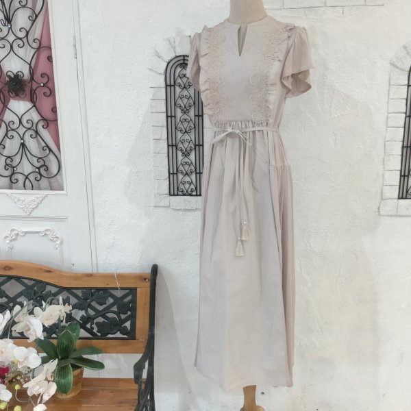 画像10: 【SuperBeauty  】レース×異素材使いロングワンピース (10)