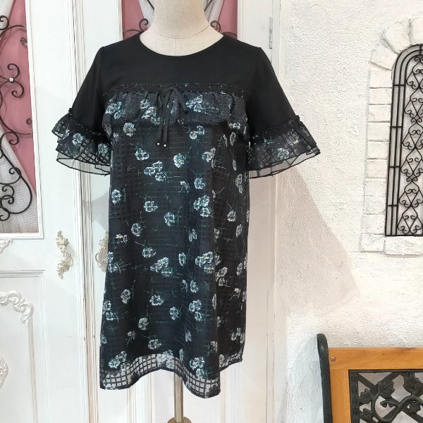 画像7: 【超特価 2900円<在庫限り>クーポン/POINT不可】格子柄花プリントレース切替チュニックカットソー《送料220円代引は通常送料》 (7)