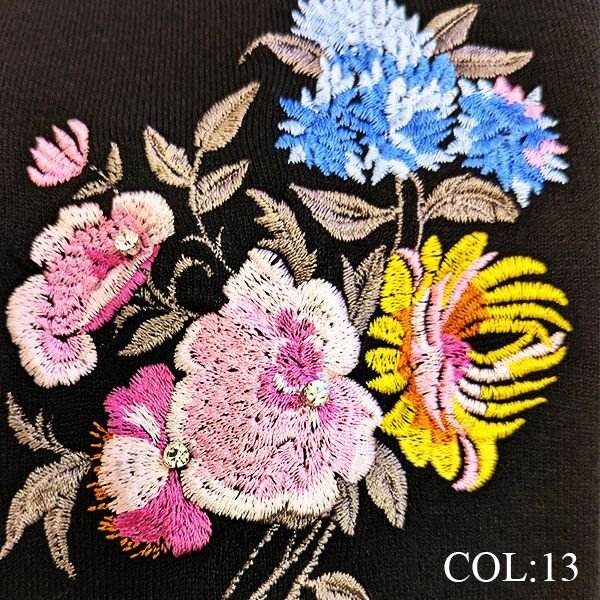 画像4: 【15,000円 →超特価 4900円<在庫限り>クーポン/POINT不可】花刺繍入りハイネックセーター《送料220円代引は通常送料》 (4)