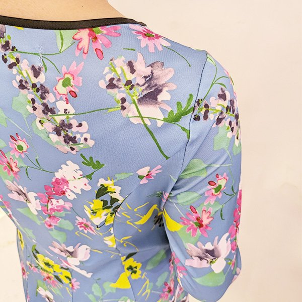 画像3: 【SuperBeauty  】★ウェスト花レースモチーフ付フラワープリントワンピー (3)