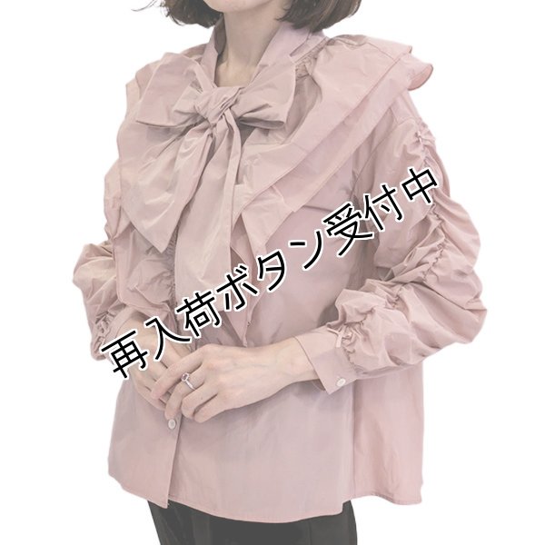 画像2: 【今週の追加 17,000円 →超特価 4,900円＜在庫限り＞クーポン/POINT不可】★タフタ素材ギャザーデザインのボウタイ付ブラウスジャケット (2)