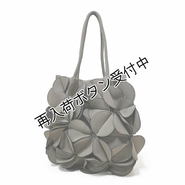 画像1: 【バッグ・小物特集クーポン&ポイントＯＫ】柔らか素材ネオプレン3Dサークルトートバッグ (1)