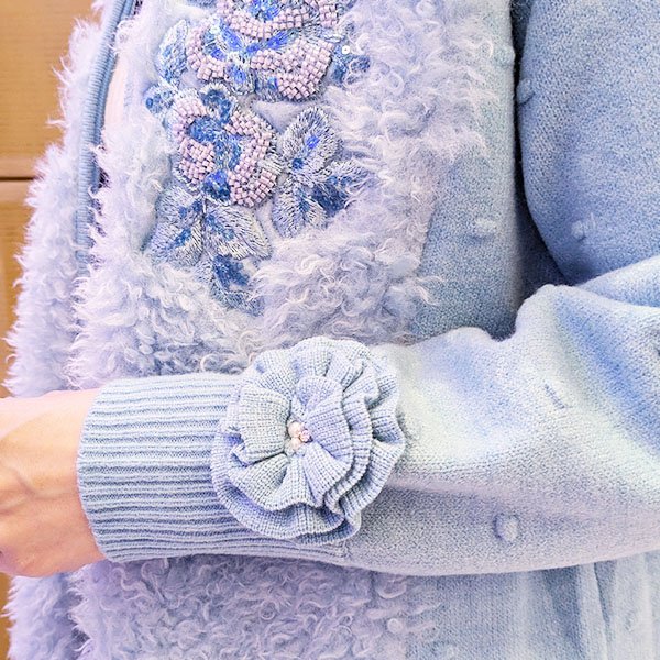 画像4: 【SuperBeauty  】胸元スパンコール刺繍ボアニットポップル編みニットジャ (4)