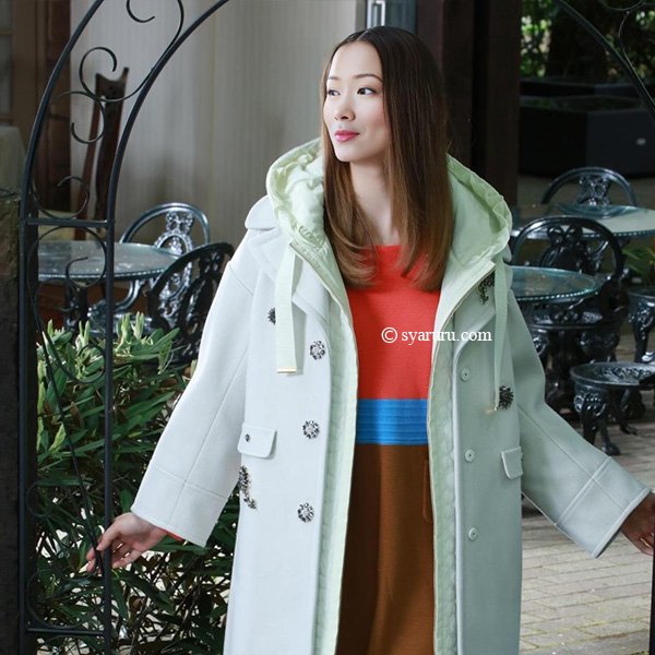 画像4: 【SuperBeauty  】キラキラビジュー使いテーラーカラーコート (4)