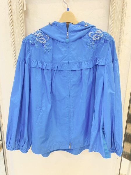 画像3: 【SuperBeauty  】ショルダースパンコール刺繍デザインタフタ素材パーカー (3)