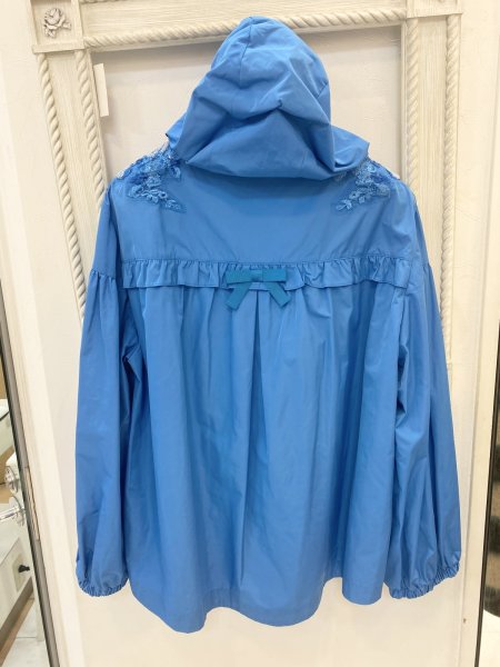 画像5: 【SuperBeauty  】ショルダースパンコール刺繍デザインタフタ素材パーカー (5)