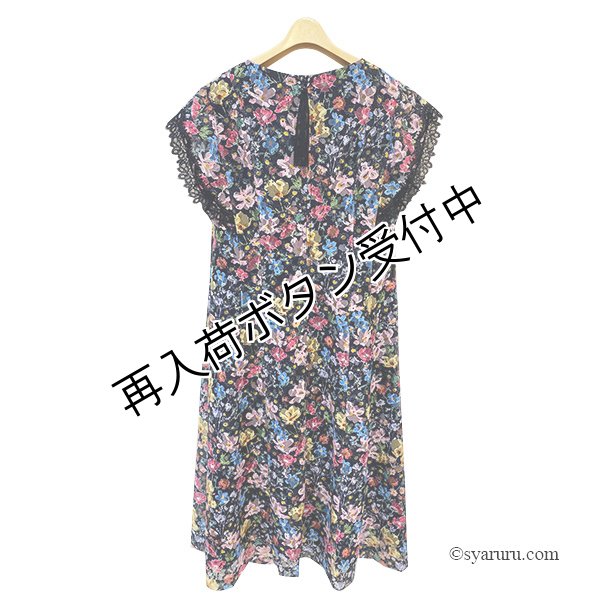 画像2: 【今週の追加 《半額以下+クーポン＋POINT！》SuperBeauty 】多色小花プリントレース素材半袖ワンピース (2)