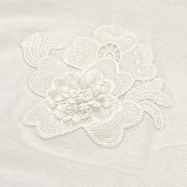 画像12: 【SuperBeauty 半額以下！】花モチーフ付袖レース切替チュニックTシャツ《送料220円代引は通常送料》 (12)