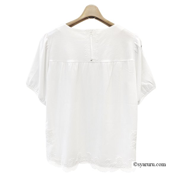 画像4: 【SuperBeauty 半額以下！】レース切替胸元モチーフ使いチュニックＴシャツ (4)