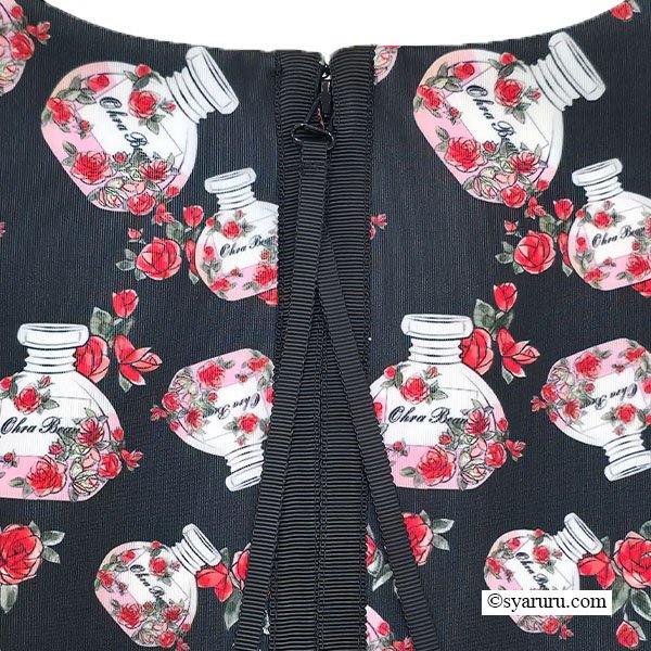 画像6: 【新作 SuperBeauty 2025秋冬 クーポン＆POINT可】香水瓶プリントノースリーブワンピース (6)